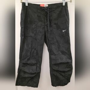Nike Athletic Dept Black Capri Pants Size M LIKE NEW